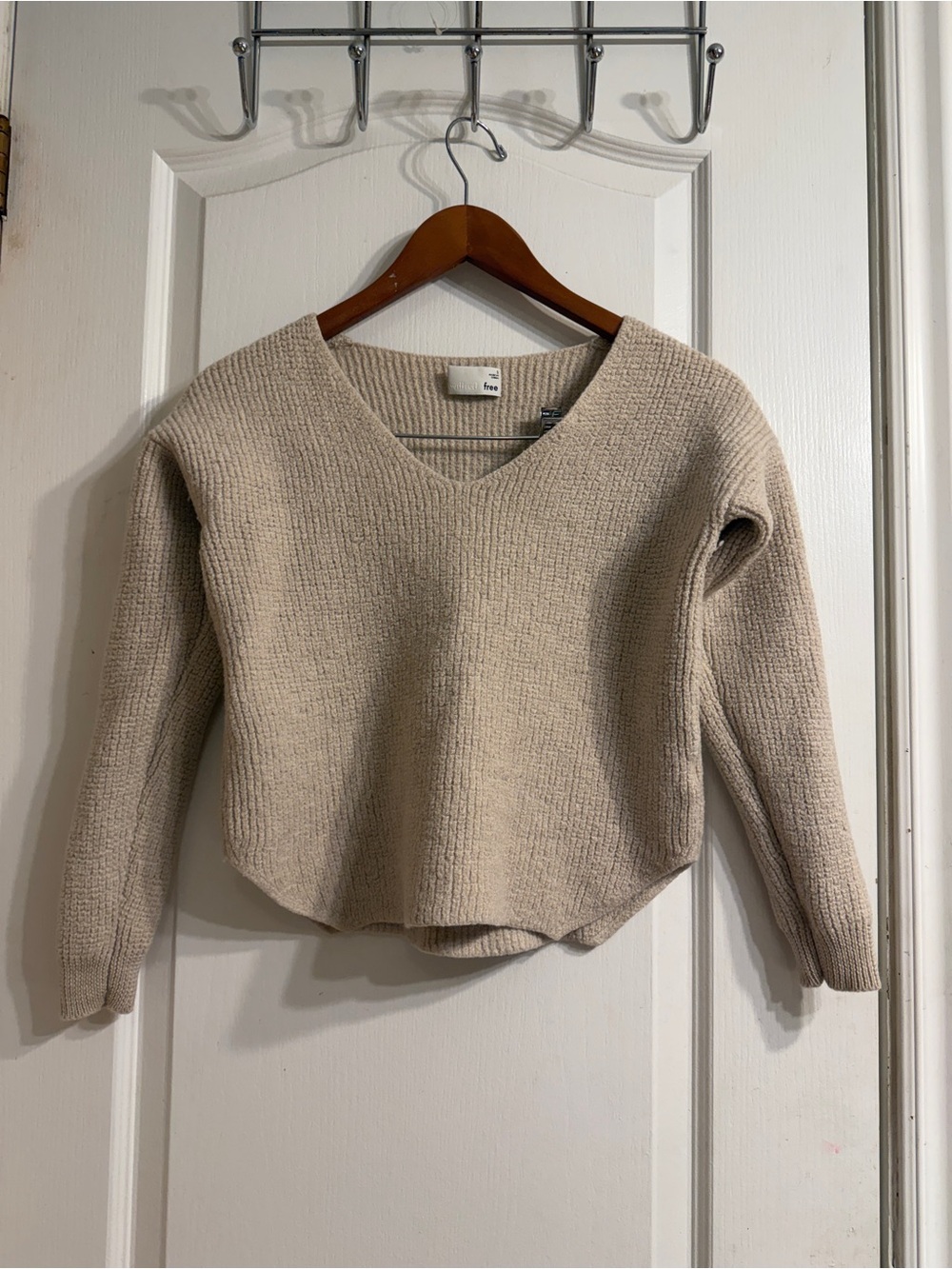 Wilfred Beige V-Neck Knit Sweater